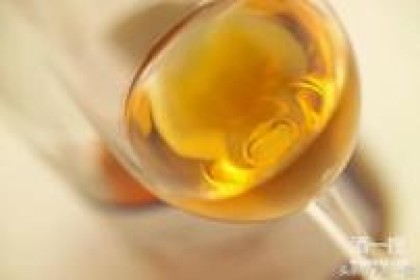细腻醇厚的名贵酒：贵腐酒