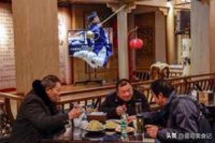 据说湖北人常喝的口粮酒不是“白云边”，而是这4款物美价廉的酒