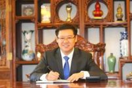 珍酒和华致酒背后的老板，中国白酒教父吴向东，他为什么做不出高端白酒