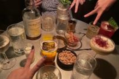 饮酒在湖北是一个奇怪的现象。 桌上没有白云，但我更喜欢这3款“廉价酒”