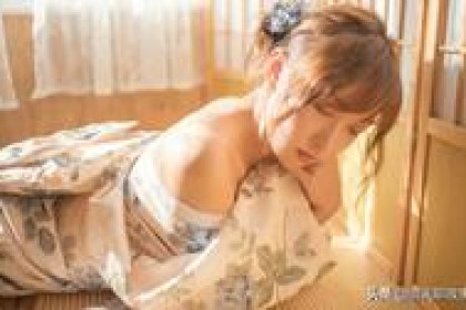 日本流行的“嚼酒”就是用少女的口水酿造的。 你敢喝吗？