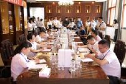 坚守酿造三十八年，以信创未来——怀庄白酒核心单品专家品鉴发布会