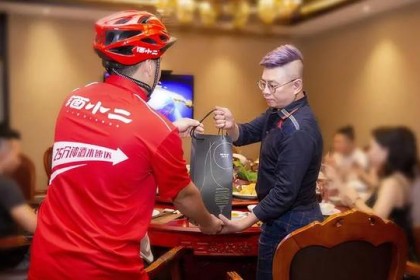 白酒便利店、1919、外卖饮品，是真卖点还是假需求？