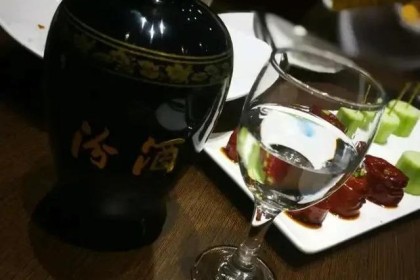 酒评：蓝瓷汾酒