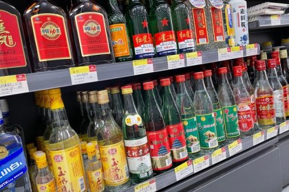 藏在超市角落的5种“平价酒”，100%纯粮酿造，好吃又不贵，你试过了吗