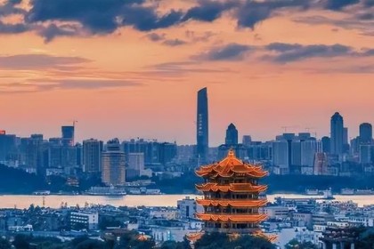 饮酒在湖北是一个奇怪的现象。 金酒和毛五洋很少见，但这4家是常客