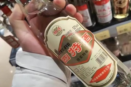 现场白酒营销“离谱”，2022年销量大跌