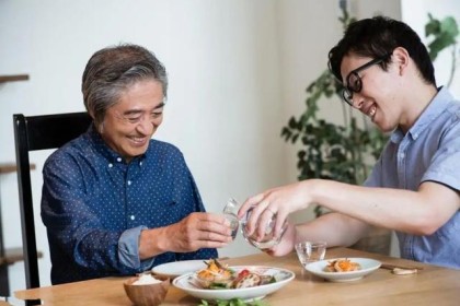 酒桌上这3个座位的安排很有讲究，建议去了解一下，不然坐错座位很烦