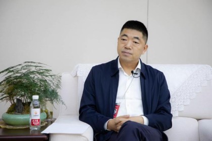 川酒集团总经理杨冠荣：中小酒企“单打独斗”的时代已经过去