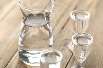 习酒并入茅台24年：多次号召上市，上半年营收破百亿，如今终于单飞