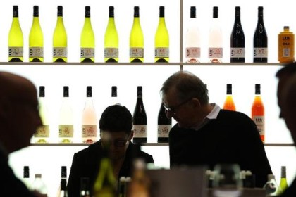 一瓶葡萄酒有多少卡路里？ 欧盟出台新规：酒商须标示清楚