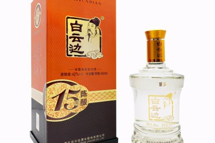 一款红遍湖北的酒，你在白云边喝过15年吗？