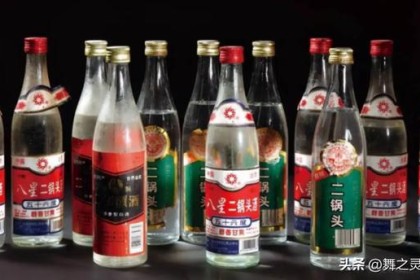 中国4种“裸瓶酒”，好吃又便宜，全部100%纯粮酿造，懂酒的人常买