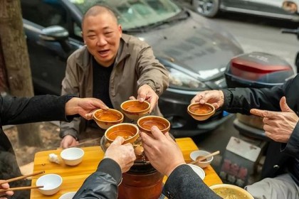 湖北人每天喝什么酒？ 除了白云边，这4款小众酒的出镜率也不容小觑