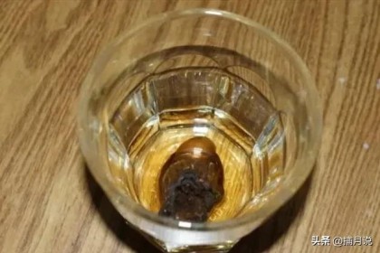 传统药酒：用粪便酿制的酒据说无异味、强身健体。 你能忍受吗？